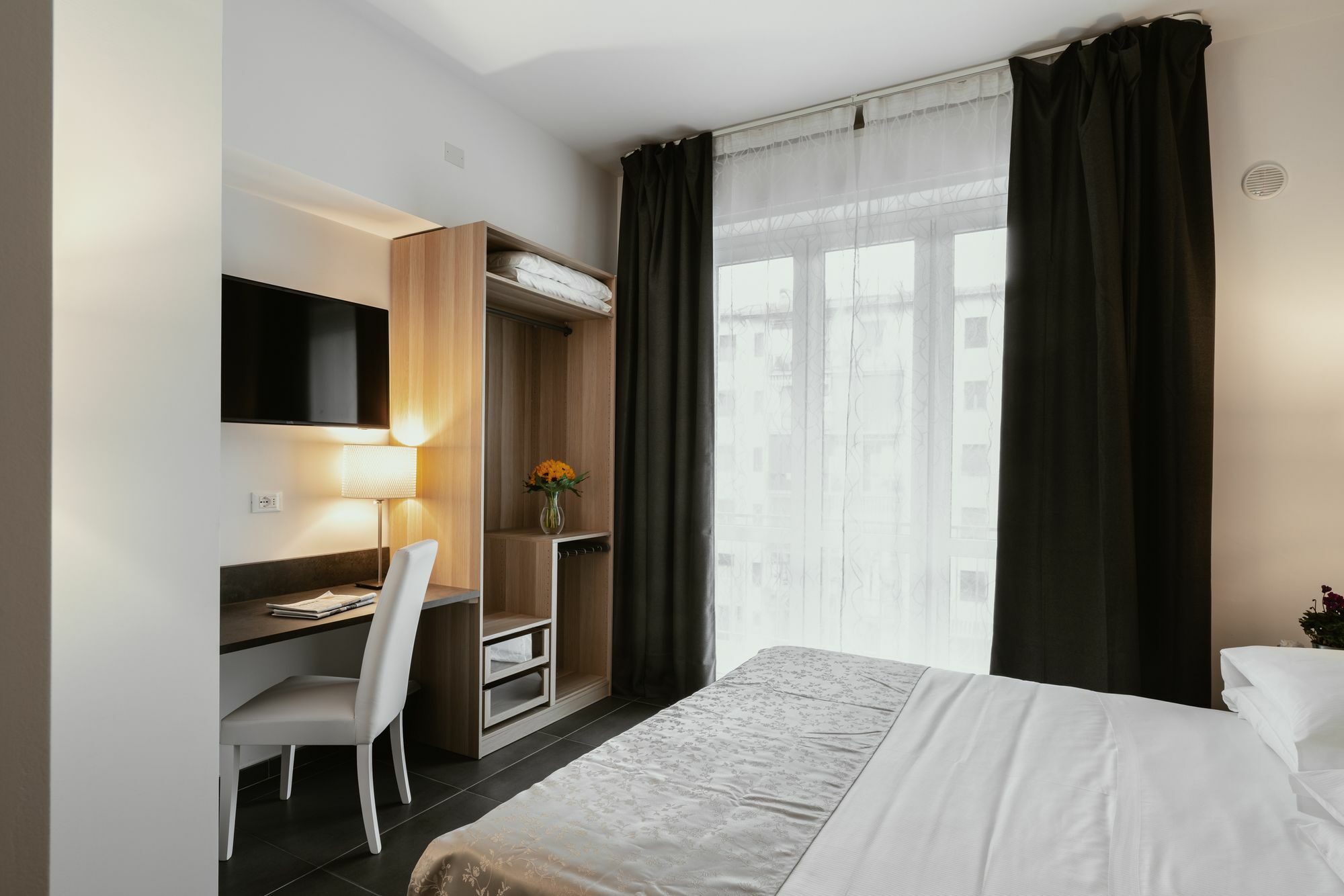 Easy Florence B&B Bagian luar foto