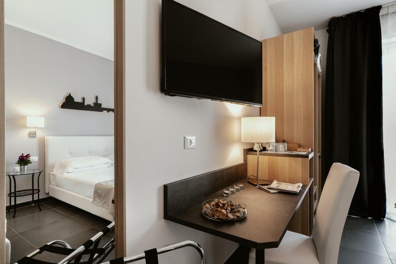 Easy Florence B&B Bagian luar foto